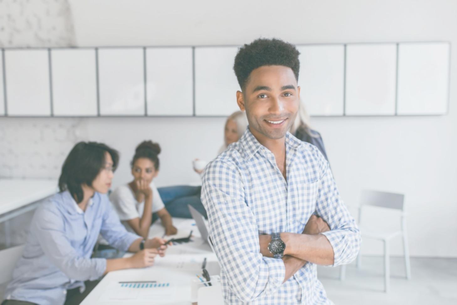 Moderne Finanzberatung in professioneller Umgebung